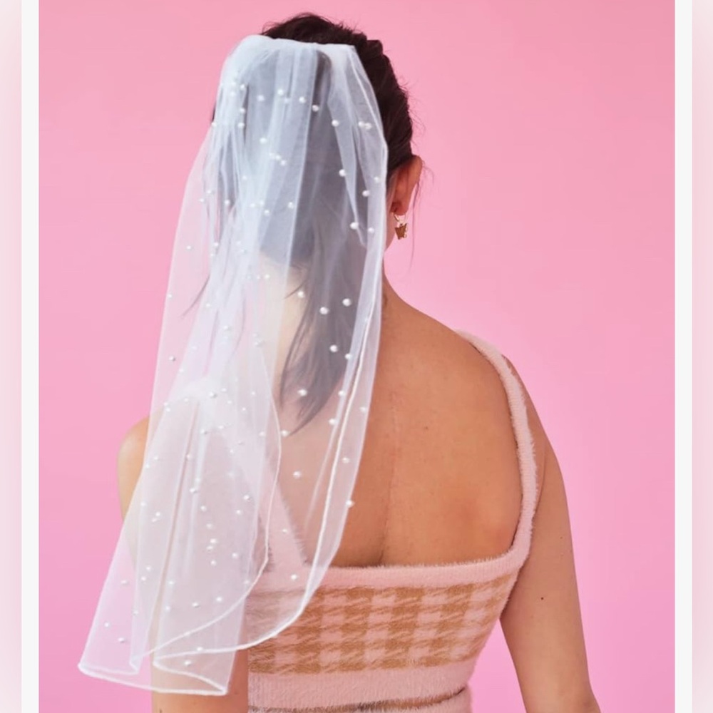 Pearl Bridal Veil